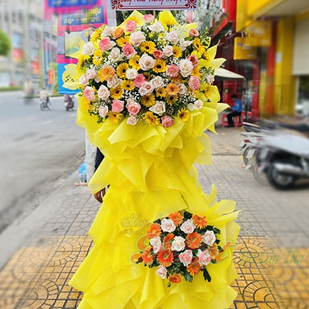 khai truong hong trang 1tr3